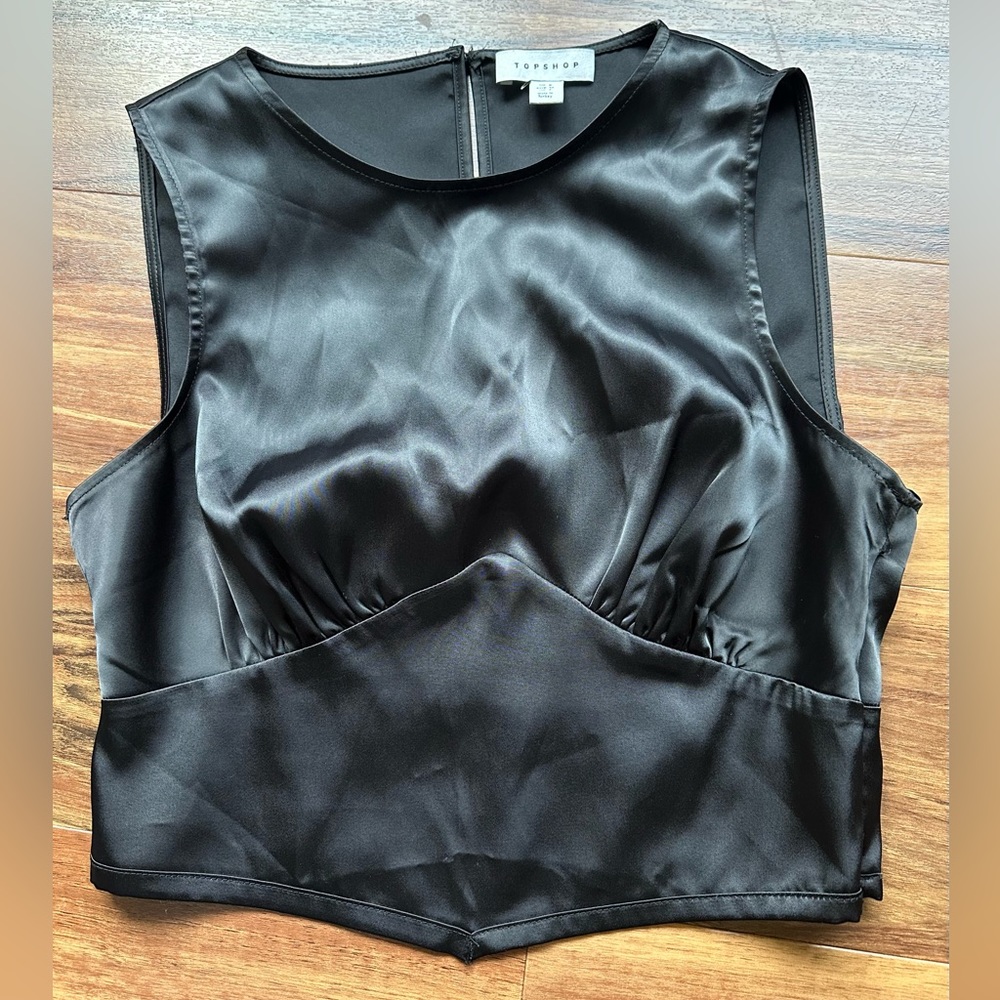 Topshop Satin Top in black size 4